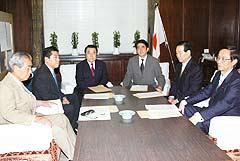http://www.e-giin.net/_public/get_image.php?image_no=1056&element_type=2&id=kimukuni