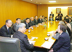 http://www.e-giin.net/_public/get_image.php?image_no=1509&element_type=4&id=kimukuni