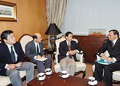 http://www.e-giin.net/_public/get_image.php?image_no=1450&element_type=3&id=kimukuni