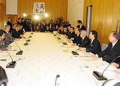 http://www.e-giin.net/_public/get_image.php?image_no=1380&element_type=2&id=kimukuni